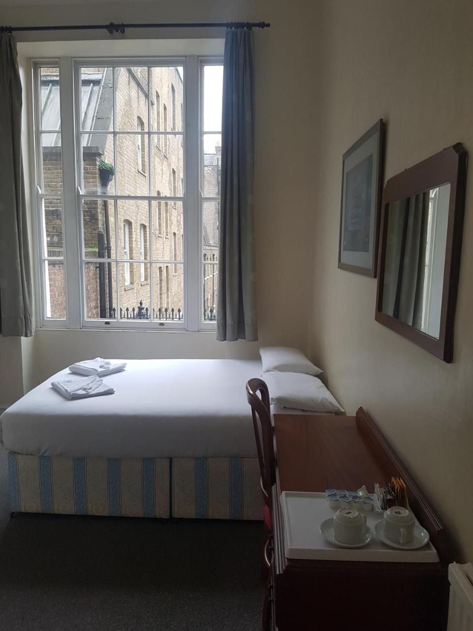 Fitzroy/Cosmo Hotel Λονδίνο Εξωτερικό φωτογραφία